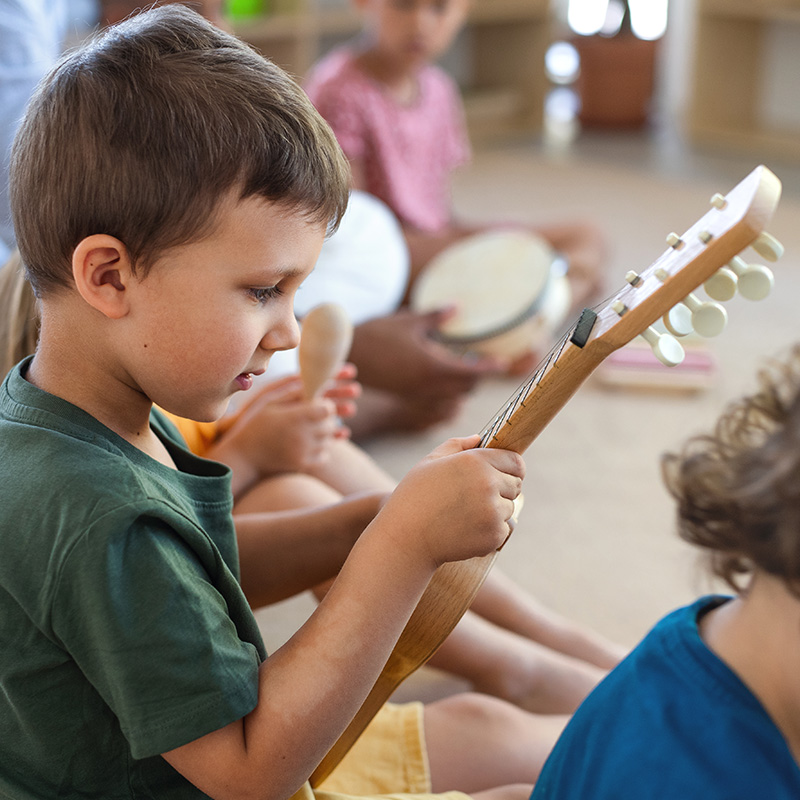 guarderia-cerca-de-la-minerva